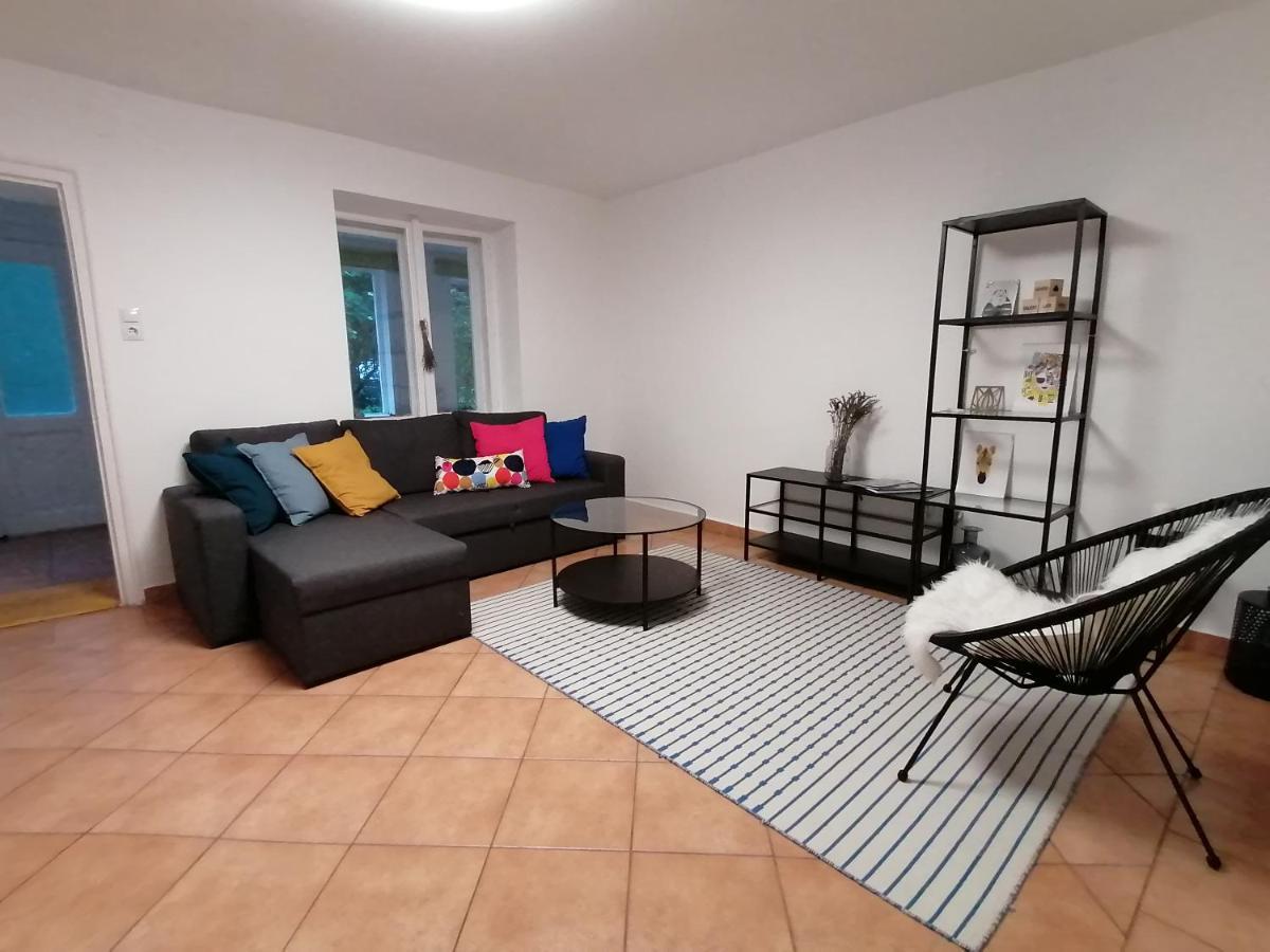 Dobo13 Apartment บาลาตงโบกลาร์ ภายนอก รูปภาพ